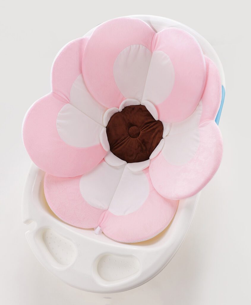 flower petal soft cushion for bath tub to hold the baby during bath